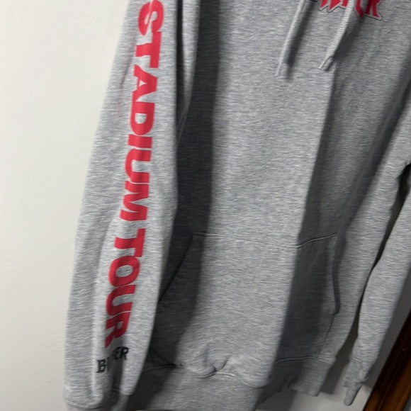 Justin Bieber 2017 official tour merch - Picture 2 of 5